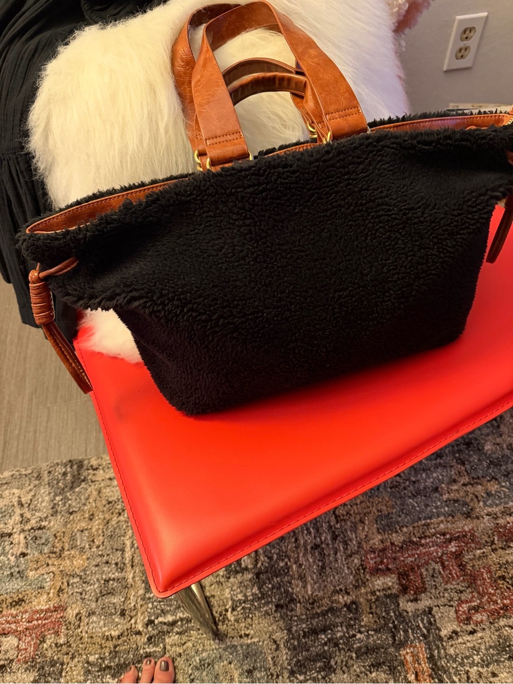 Black Sherpa Tote Bag with Brown faux Leather Straps - Picture 5 of 9